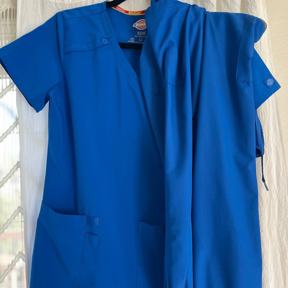 Royal blue scrub set